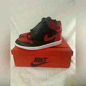 NIKE Air Jordan 9.5 Retro 1 Women’s Shoes